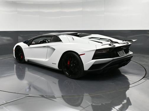 2019 Lamborghini Aventador S Base