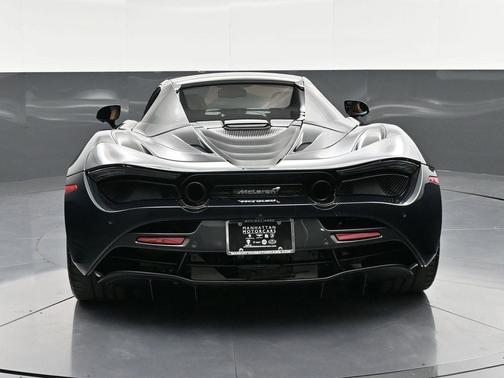 2020 McLaren 720S 