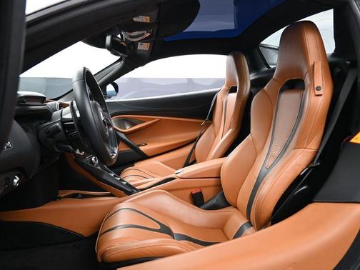 2020 McLaren 720S 