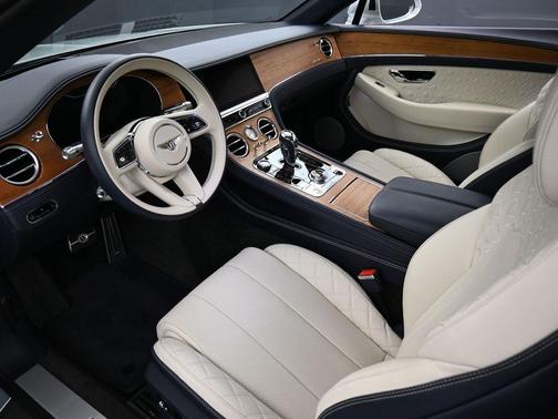 2023 Bentley Continental GT 