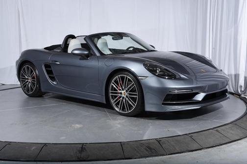 2025 Porsche 718 Boxster S