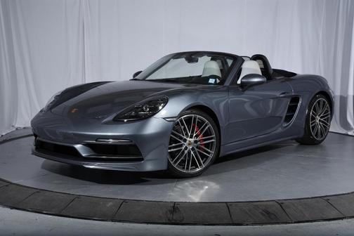 2025 Porsche 718 Boxster S