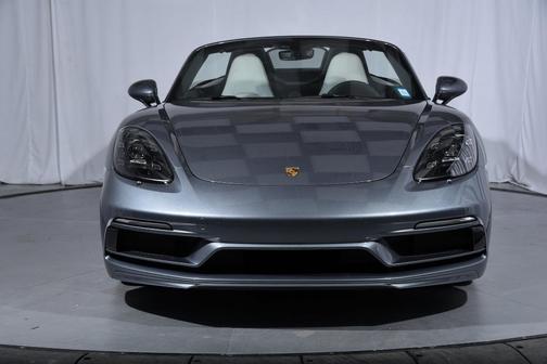 2025 Porsche 718 Boxster S