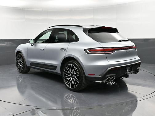 2024 Porsche Macan 