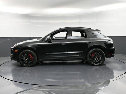 2023 Porsche Macan GTS