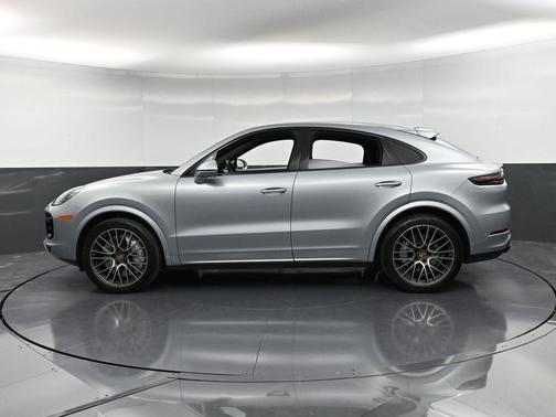 2022 Porsche Cayenne Turbo Coupe AWD