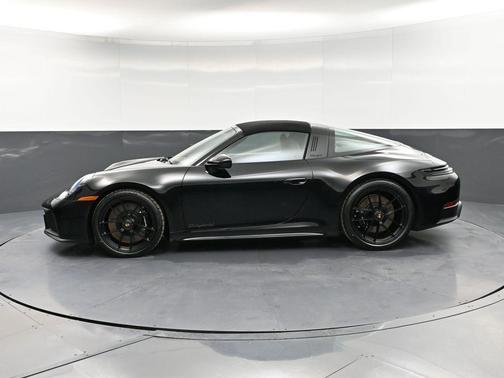 2026 Porsche 911 Targa 4 GTS