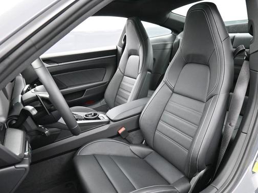 2026 Porsche 911 Carrera 4S