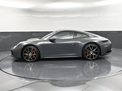 2026 Porsche 911 Carrera 4S