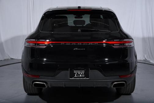 2021 Porsche Macan Base