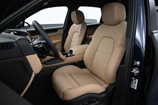 Blue Metallic 2026 Porsche Cayenne S
