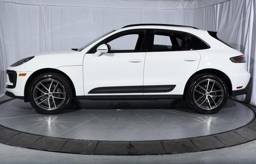 2024 Porsche Macan