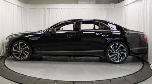 2025 Bentley Flying Spur Speed