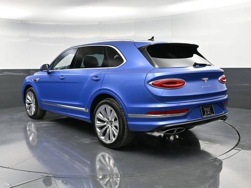 2025 Bentley Bentayga Azure