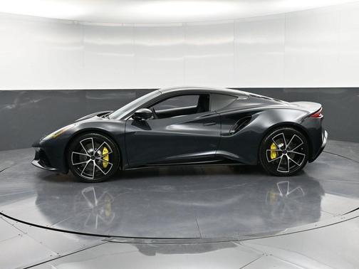 2025 Lotus Emira V6