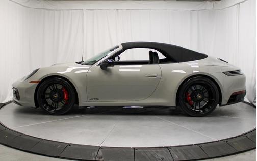 2023 Porsche 911 Carrera GTS