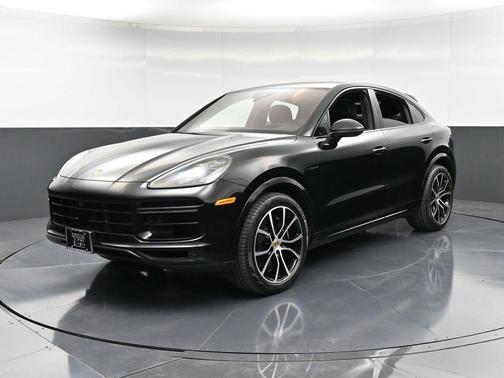 2023 Porsche Cayenne Turbo S