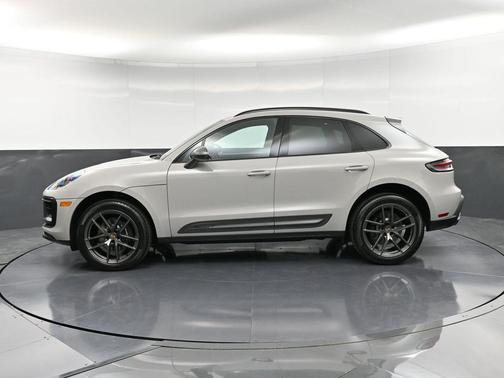 2026 Porsche Macan T