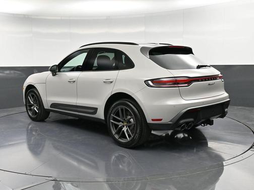 2026 Porsche Macan T