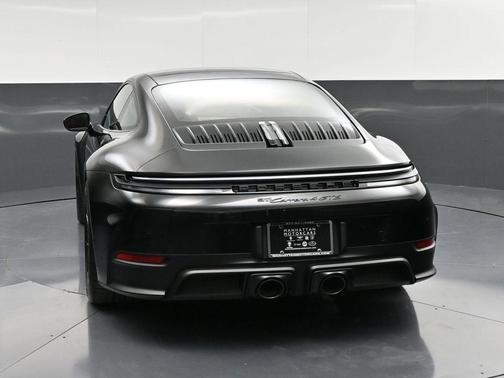 2026 Porsche 911 Carrera 4 GTS