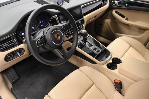 2024 Porsche Macan