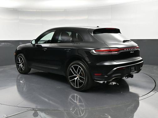 2023 Porsche Macan 