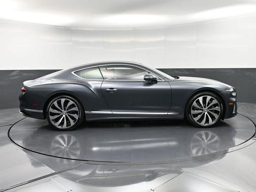 2026 Bentley Continental GT 