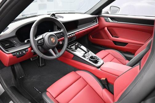 GT Silver Metallic 2026 Porsche 911 Carrera