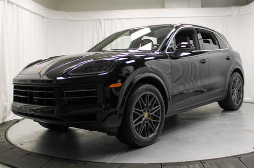 2024 Porsche Cayenne S