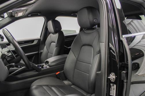 2024 Porsche Cayenne S