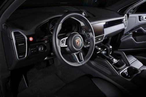 2023 Porsche Cayenne
