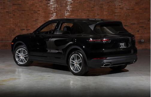 2023 Porsche Cayenne