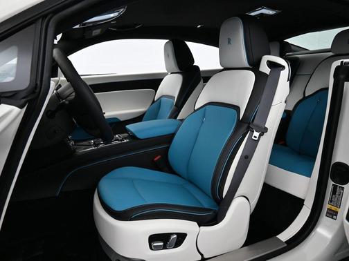 English White 2026 Rolls-Royce Spectre