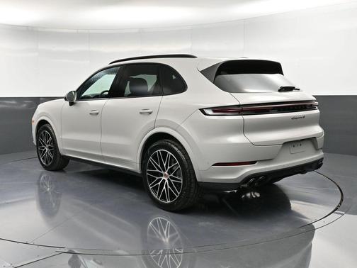 2026 Porsche Cayenne S