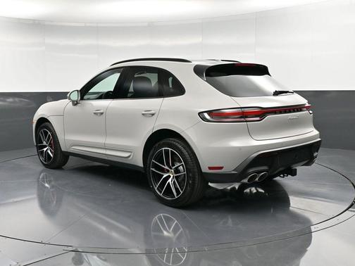 2026 Porsche Macan S