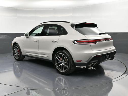 2023 Porsche Macan S