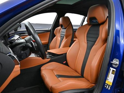 2022 BMW M5 Base