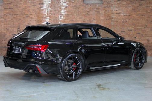 2024 Audi RS 6 Avant 4.0T quattro performance