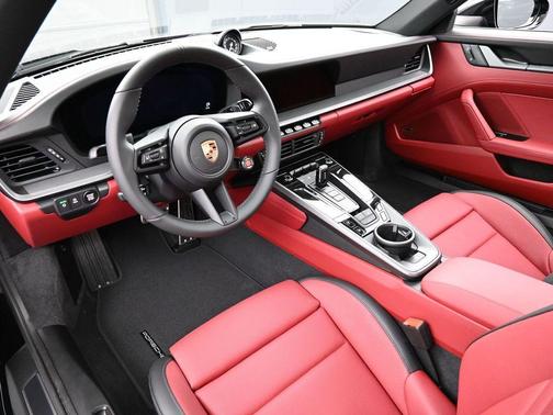 2026 Porsche 911 Carrera