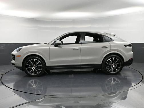 2026 Porsche Cayenne AWD