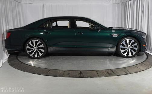 2022 Bentley Flying Spur Hybrid Base