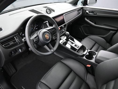 2026 Porsche Macan GTS