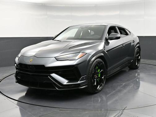 2024 Lamborghini Urus Performante