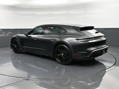 2023 Porsche Taycan 4