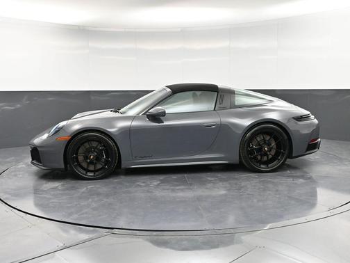 2026 Porsche 911 Targa 4 GTS