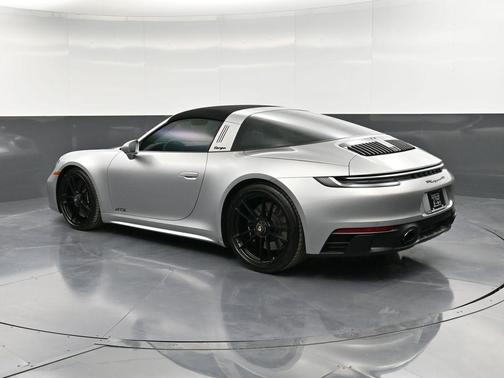 2024 Porsche 911 Targa 4 GTS