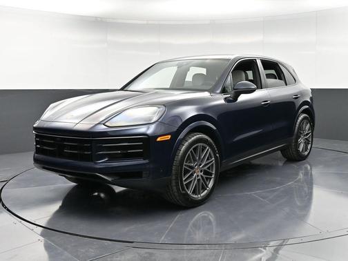 2025 Porsche Cayenne Base