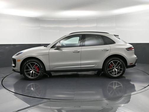 2026 Porsche Macan S