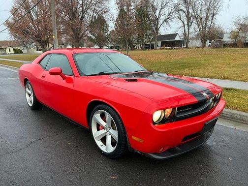 Red 2009 Dodge Challenger SRT8