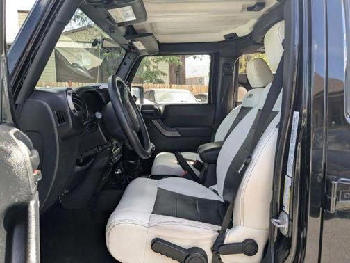 2012 Jeep Wrangler Unlimited Sport